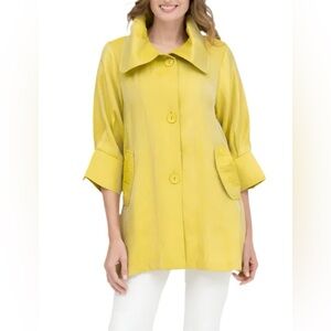 Damee Signature Swing Jacket in Yellow size XL